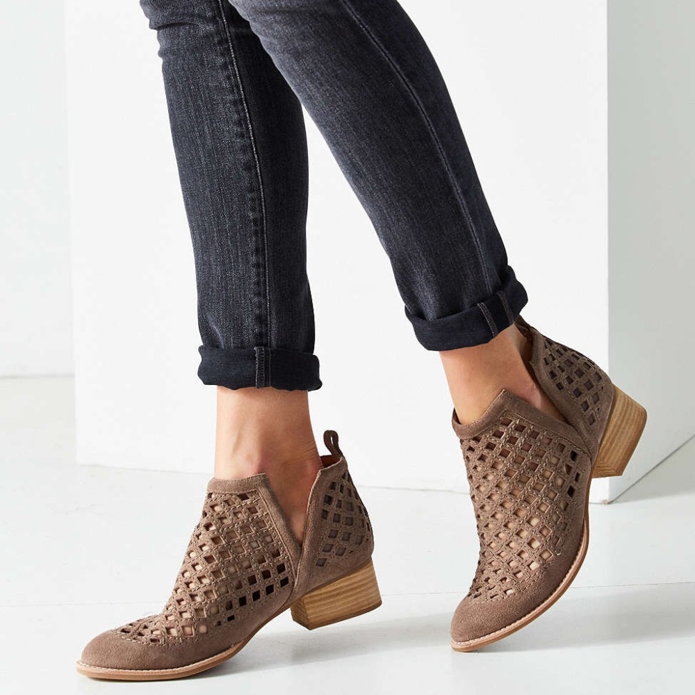 Jeffrey Campbell ‘Taggart’ Booties in Grey/Green